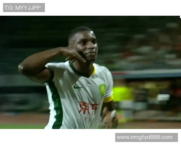 3-0,国安豪取足协杯冠军,获亚冠名额 阿布雷乌进3球 河南输在经历